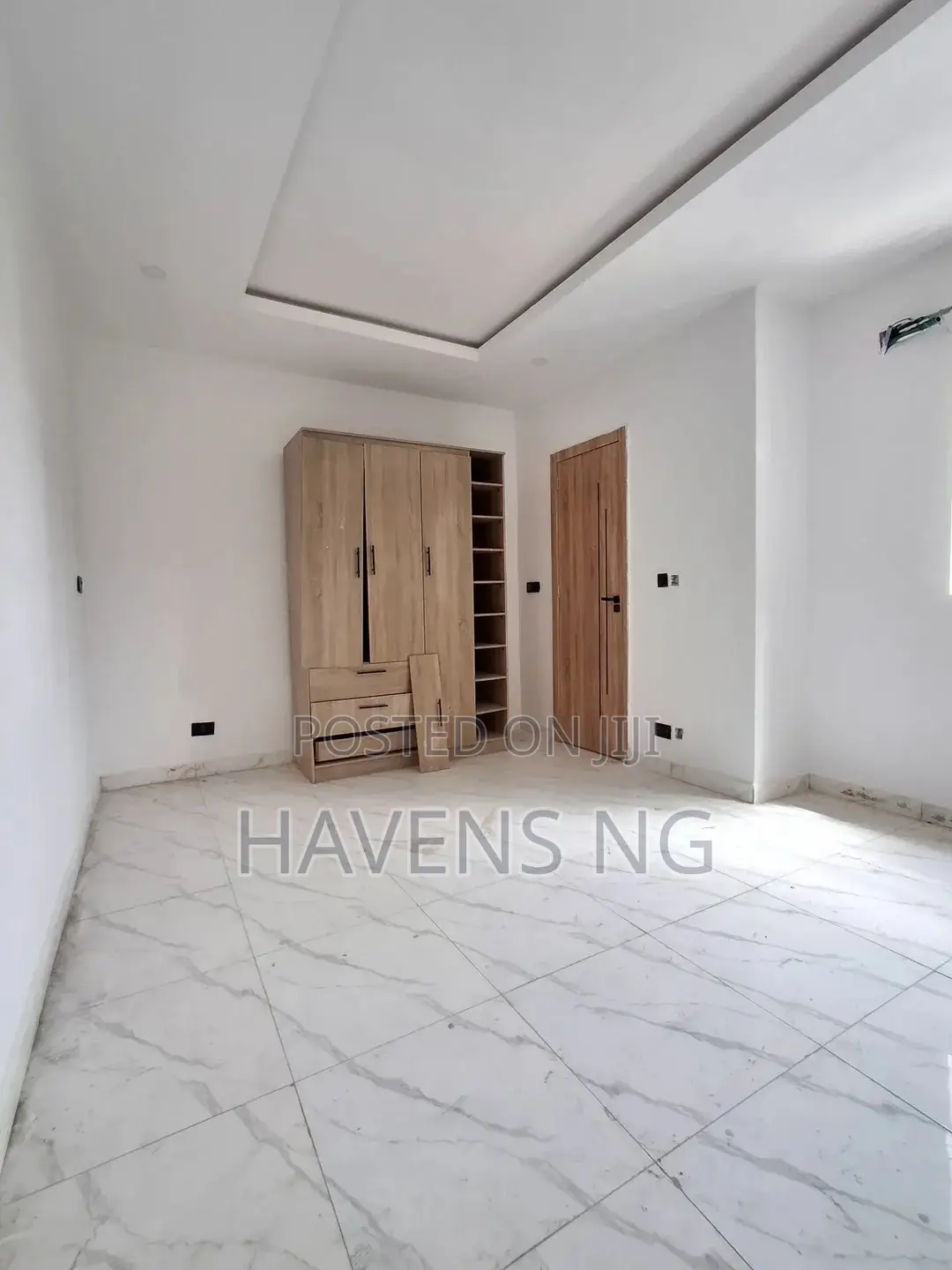 3bdrm Apartment in Ikate for sale in Ikate