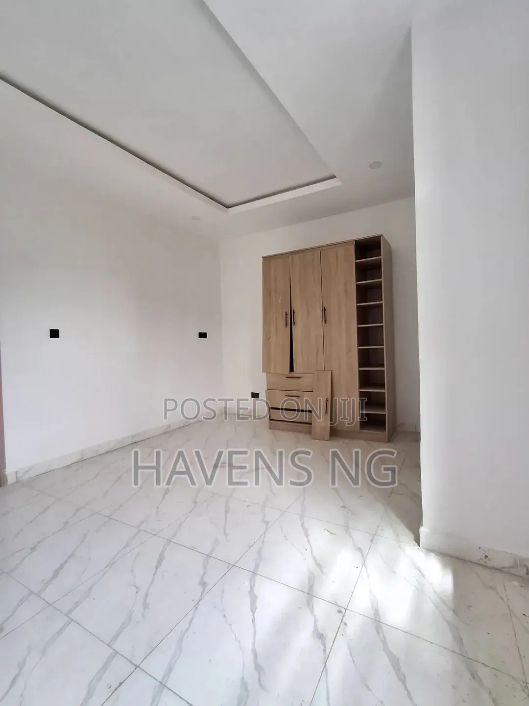 3bdrm Apartment in Ikate for sale in Ikate
