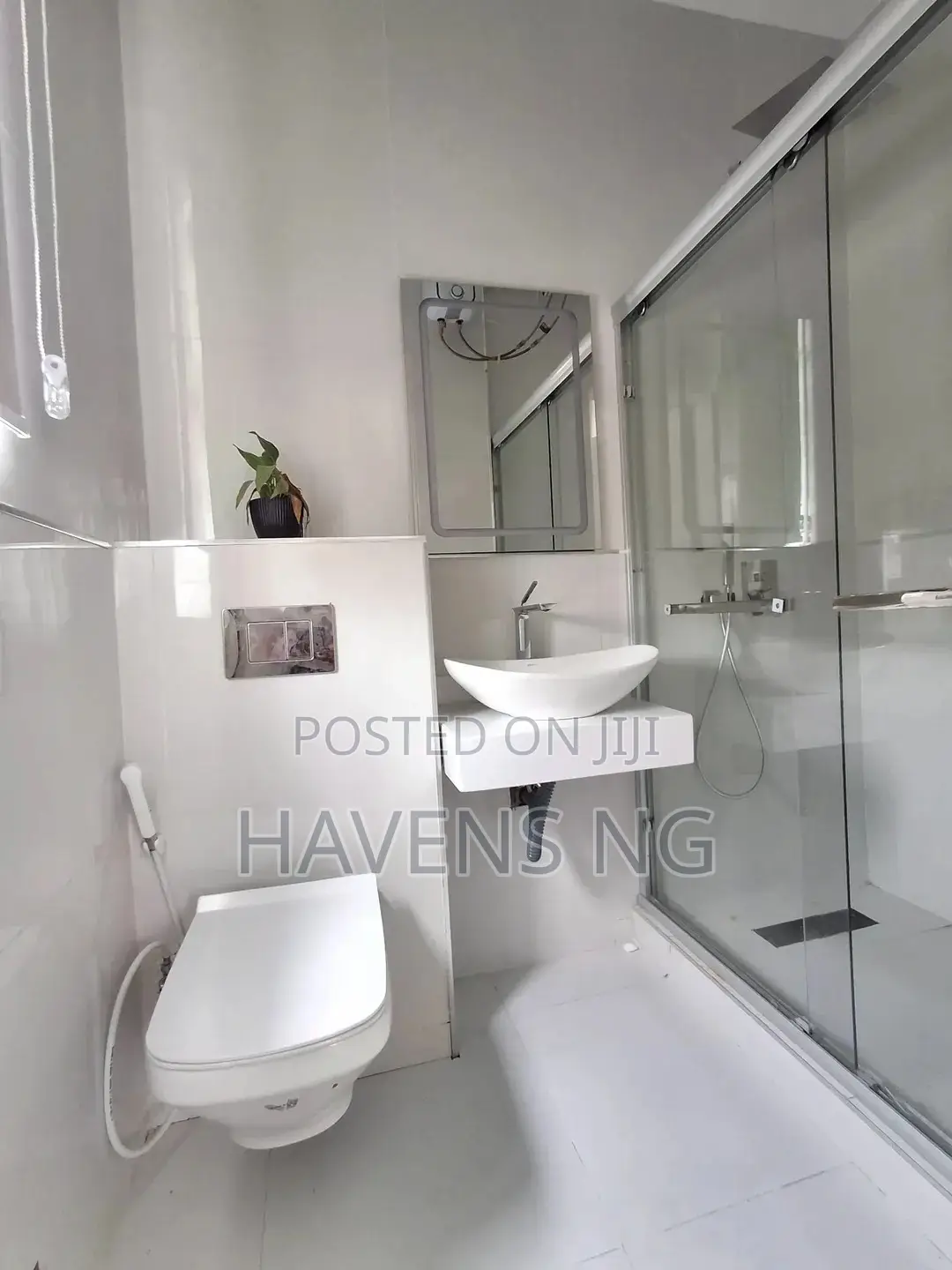 3bdrm Apartment in Ikate for sale in Ikate