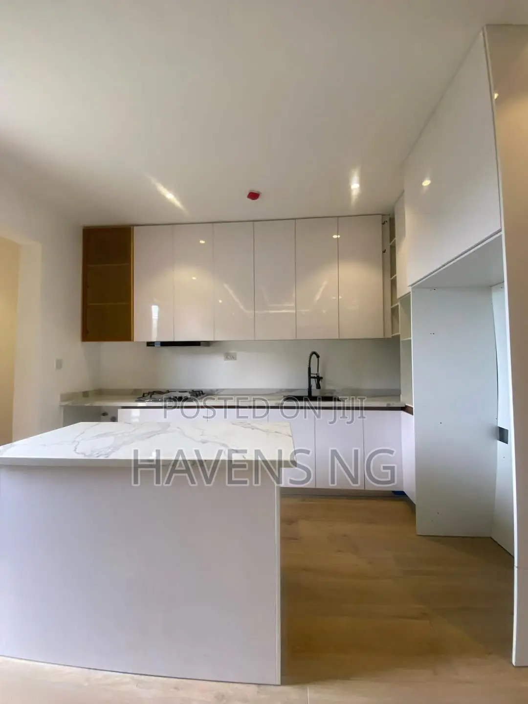 2bdrm Apartment in Ikate for sale in Ikate