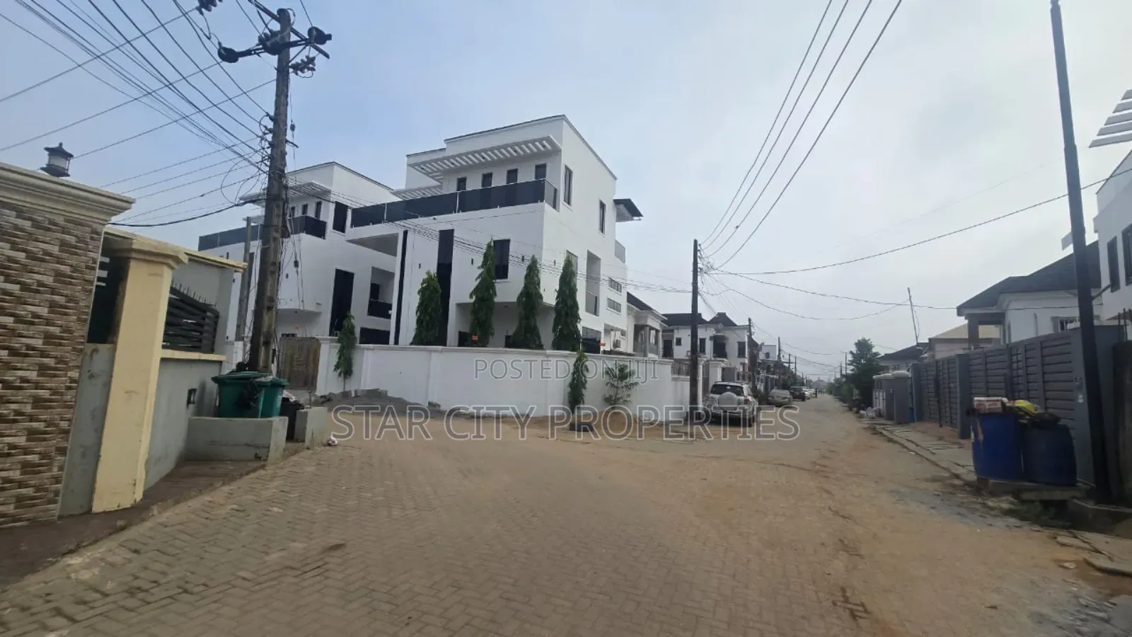 5bdrm Duplex in Opic Isheri North for sale in Isheri North