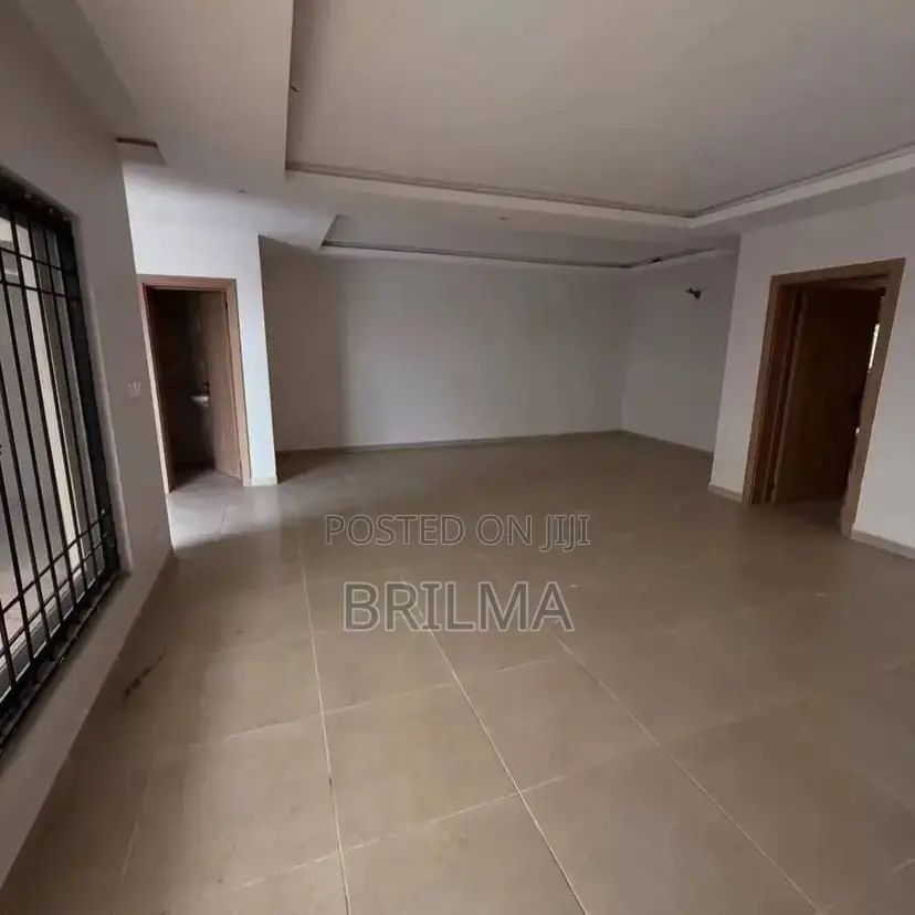 4bdrm Duplex in Life Camp for sale in Life Camp