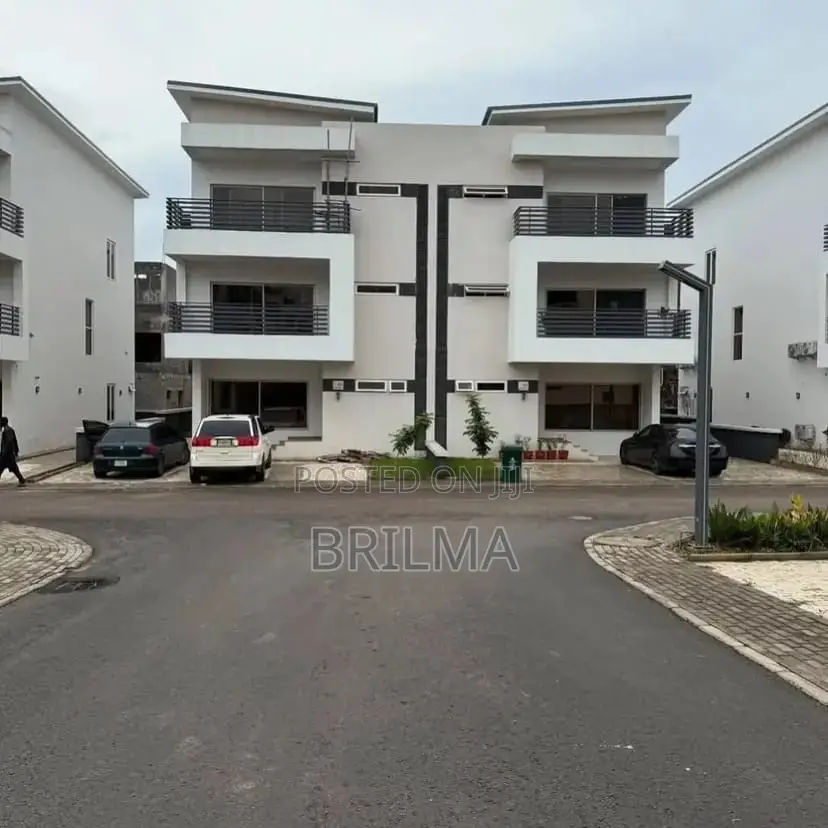 4bdrm Duplex in Life Camp for sale in Life Camp