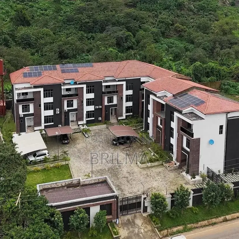 4bdrm Duplex in Kado for sale in Kado