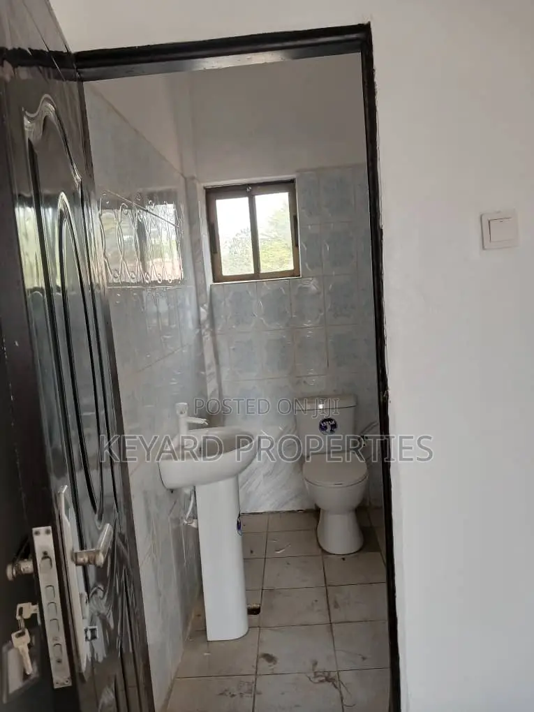 Commercial Shop for Rent in Wuse2 in Wuse 2