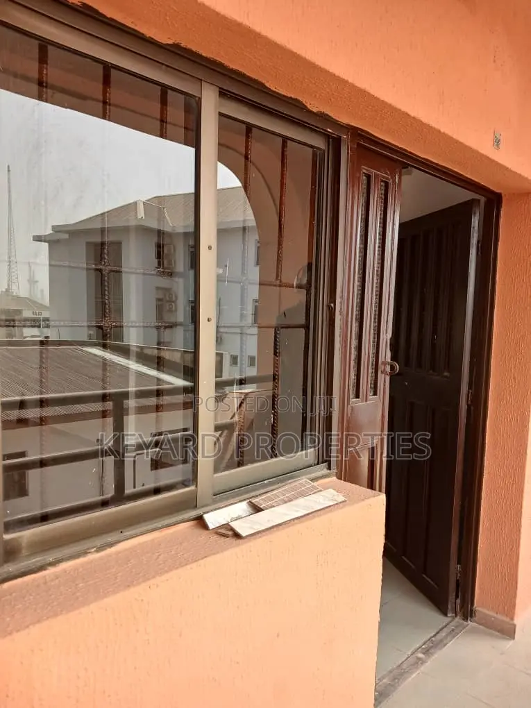 Commercial Shop for Rent in Wuse2 in Wuse 2