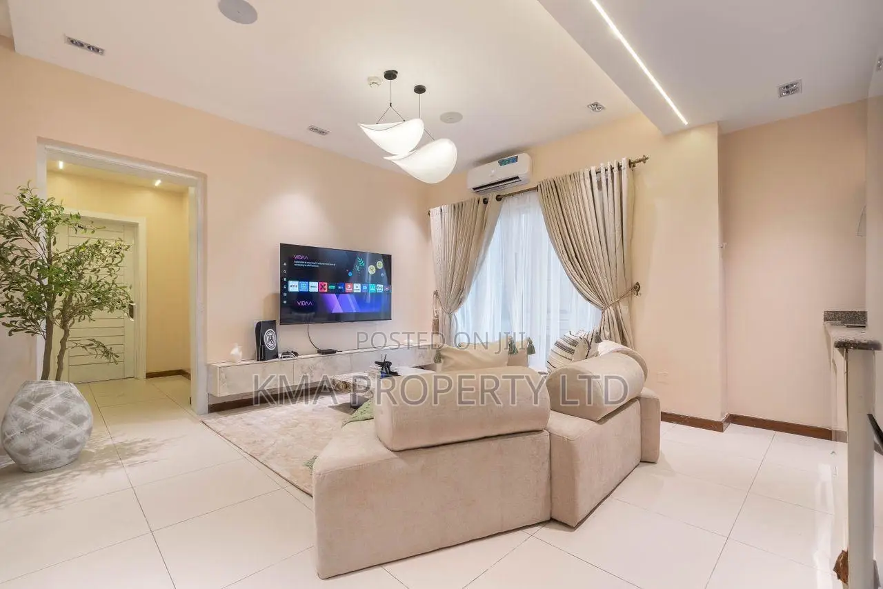 Luxurious 1 Bedroom Apartment With Pool and Cinema in Lekki Phase 1