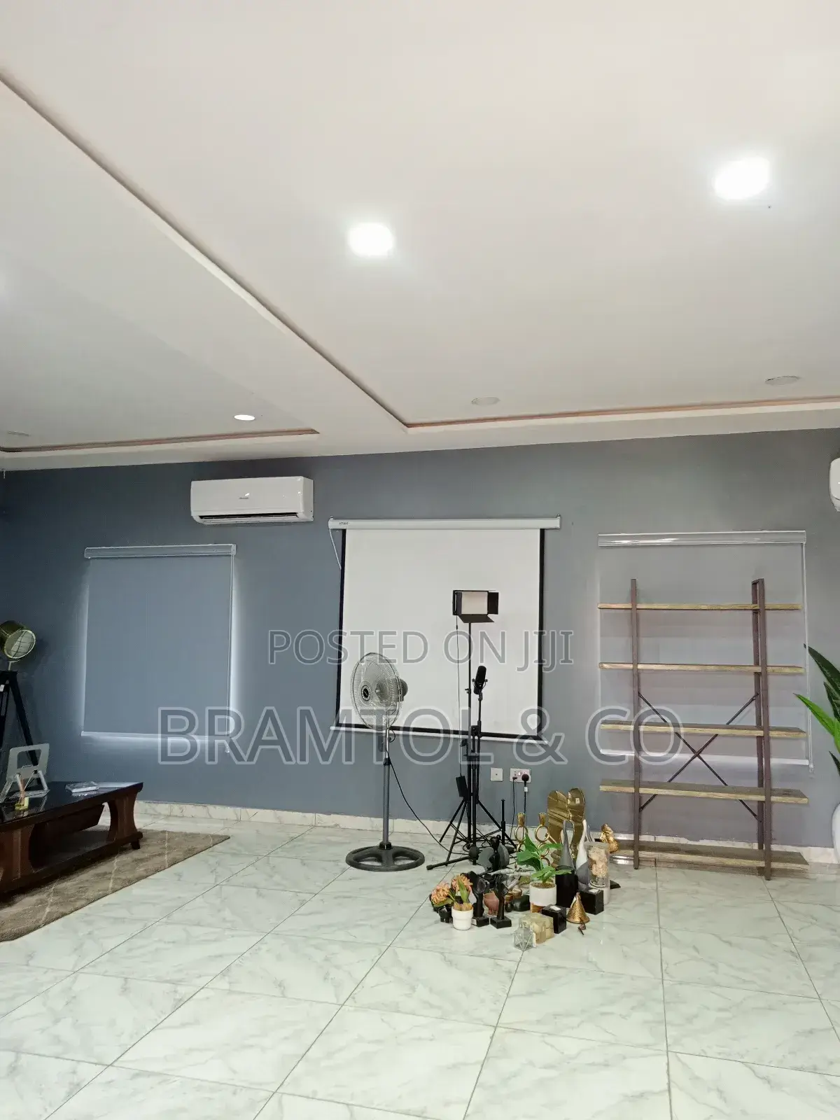 55sqm in a Brand New Plaza for Office, Biz or Pharmacy/Supermarket in Wuye