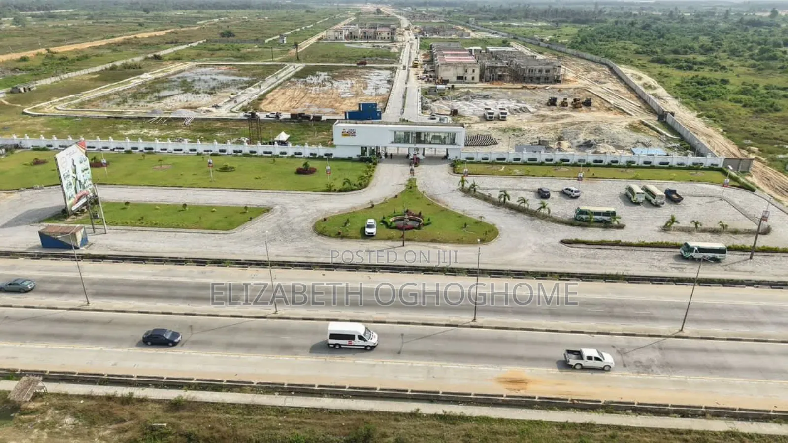 C of O Buy and Build Land Along Lekki-Epe Expressway, Ibeju Lekki in Off Lekki-Epe Expressway