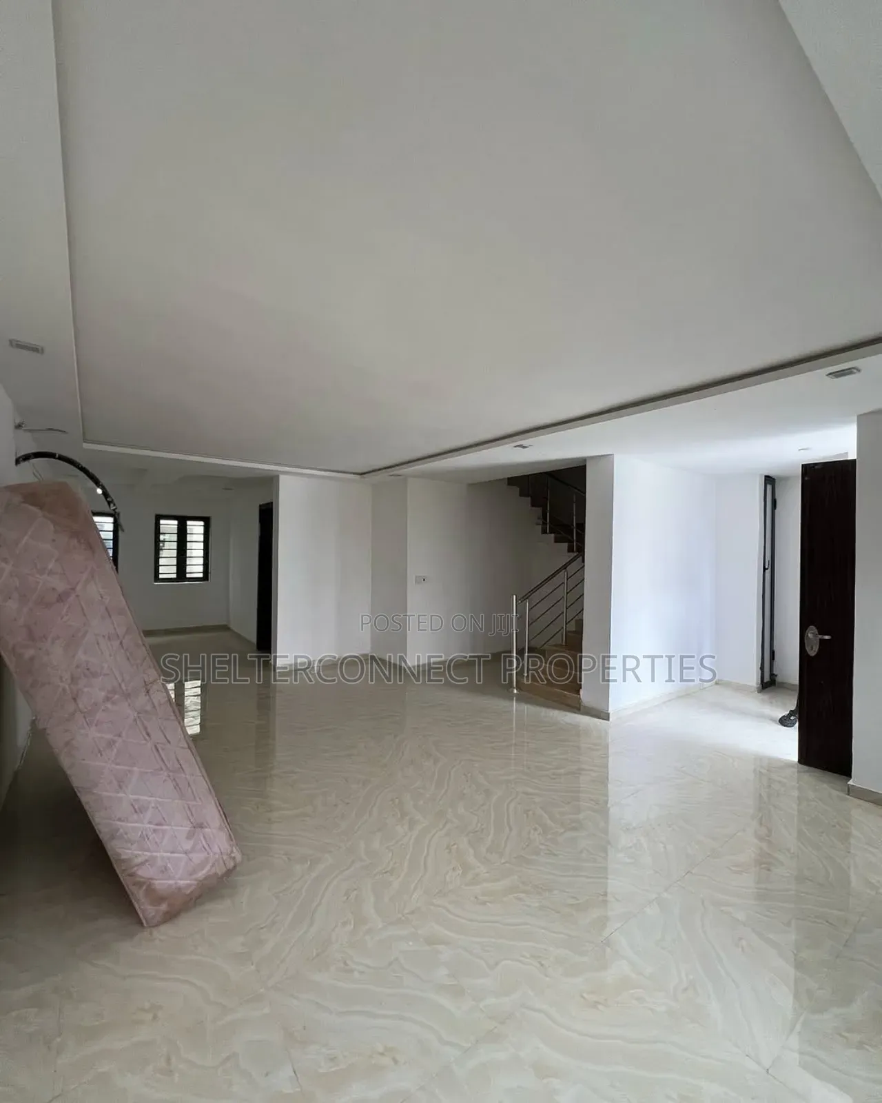 4bdrm Townhouse / Terrace in Osapa london for rent in Osapa london