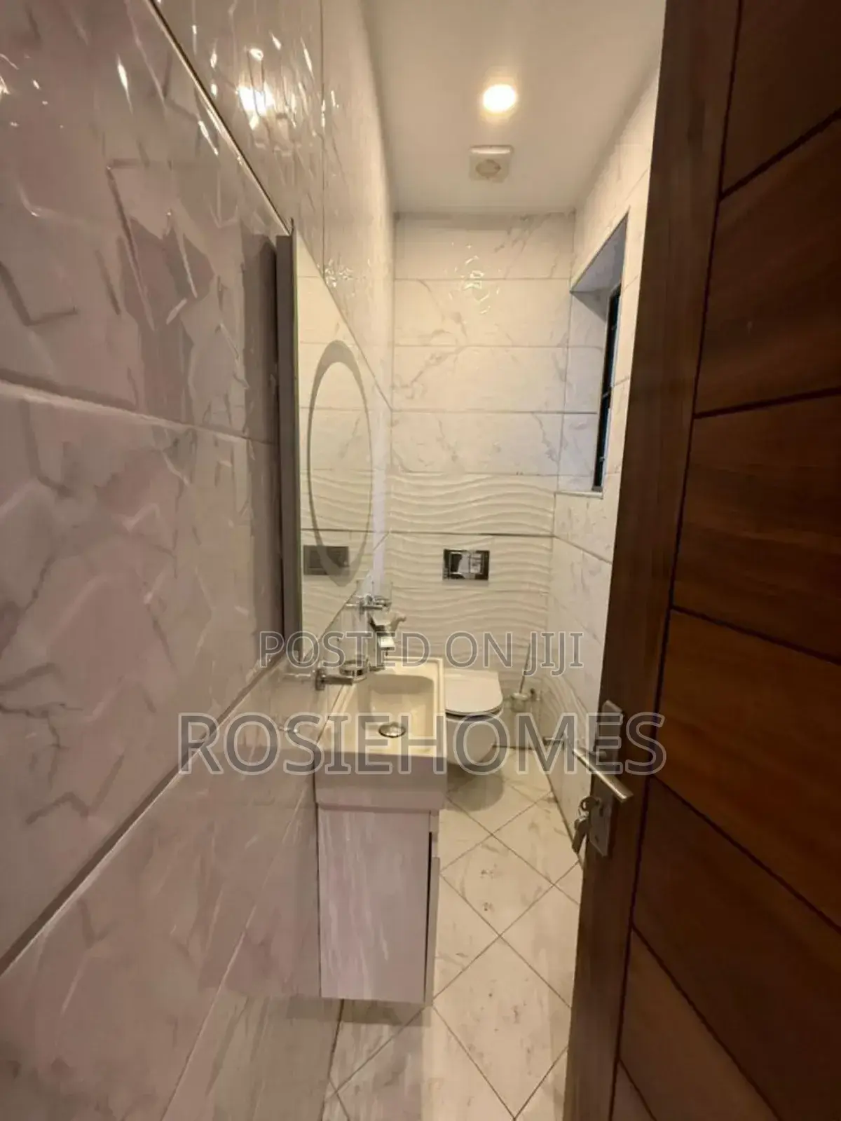 4bdrm Bungalow in Ayhomes Luxury, Igando-Oloja for sale in Igando-Oloja
