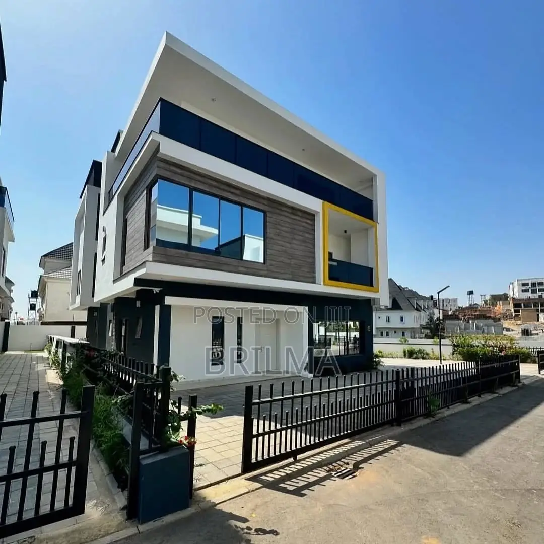 6bdrm Duplex in Guzape District for sale in Guzape District