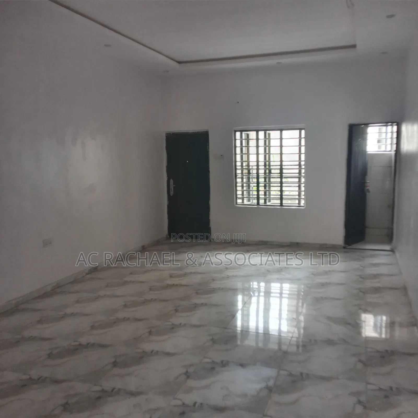 3bdrm Block of Flats in Ago Palace Way Okota for sale in Ago Palace
