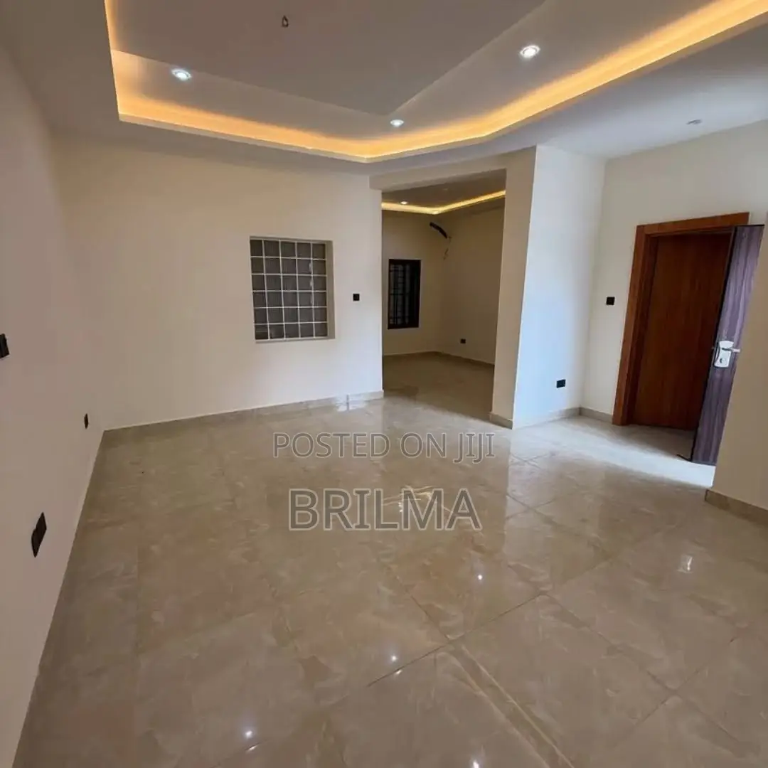 4bdrm Duplex in Jahi for sale in Jahi