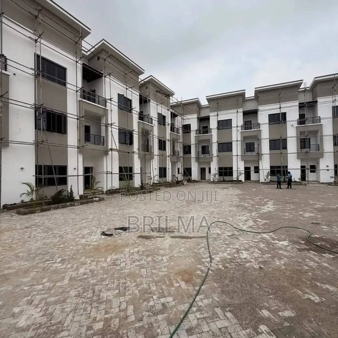 4bdrm Duplex in Jahi for sale in Jahi