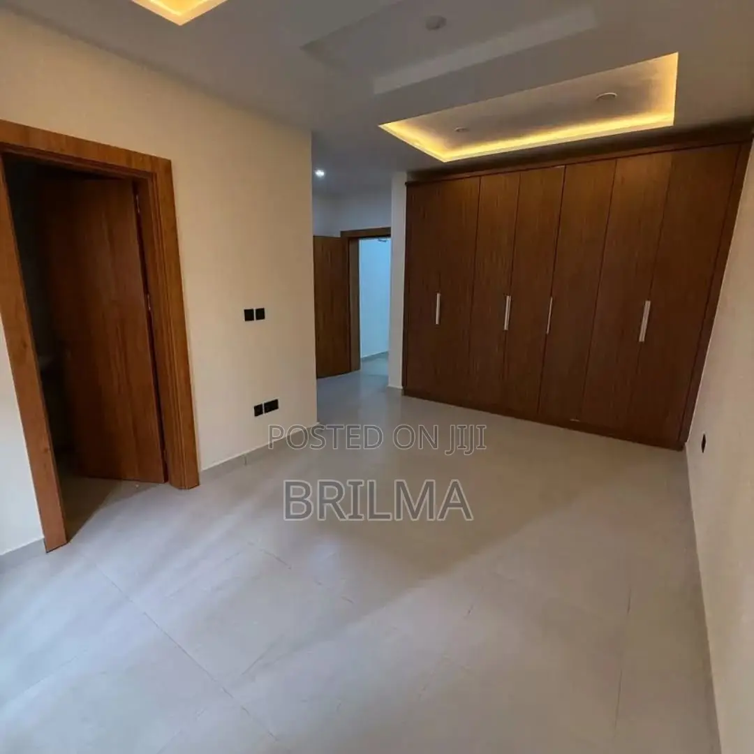 4bdrm Duplex in Jahi for sale in Jahi