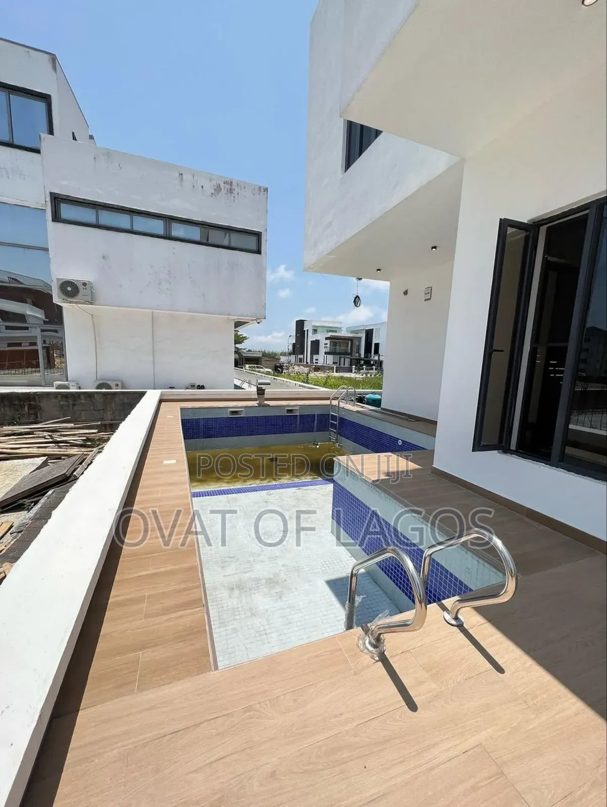 5bdrm Duplex in Pinnock Beach Estate, Lekki for sale in Lekki