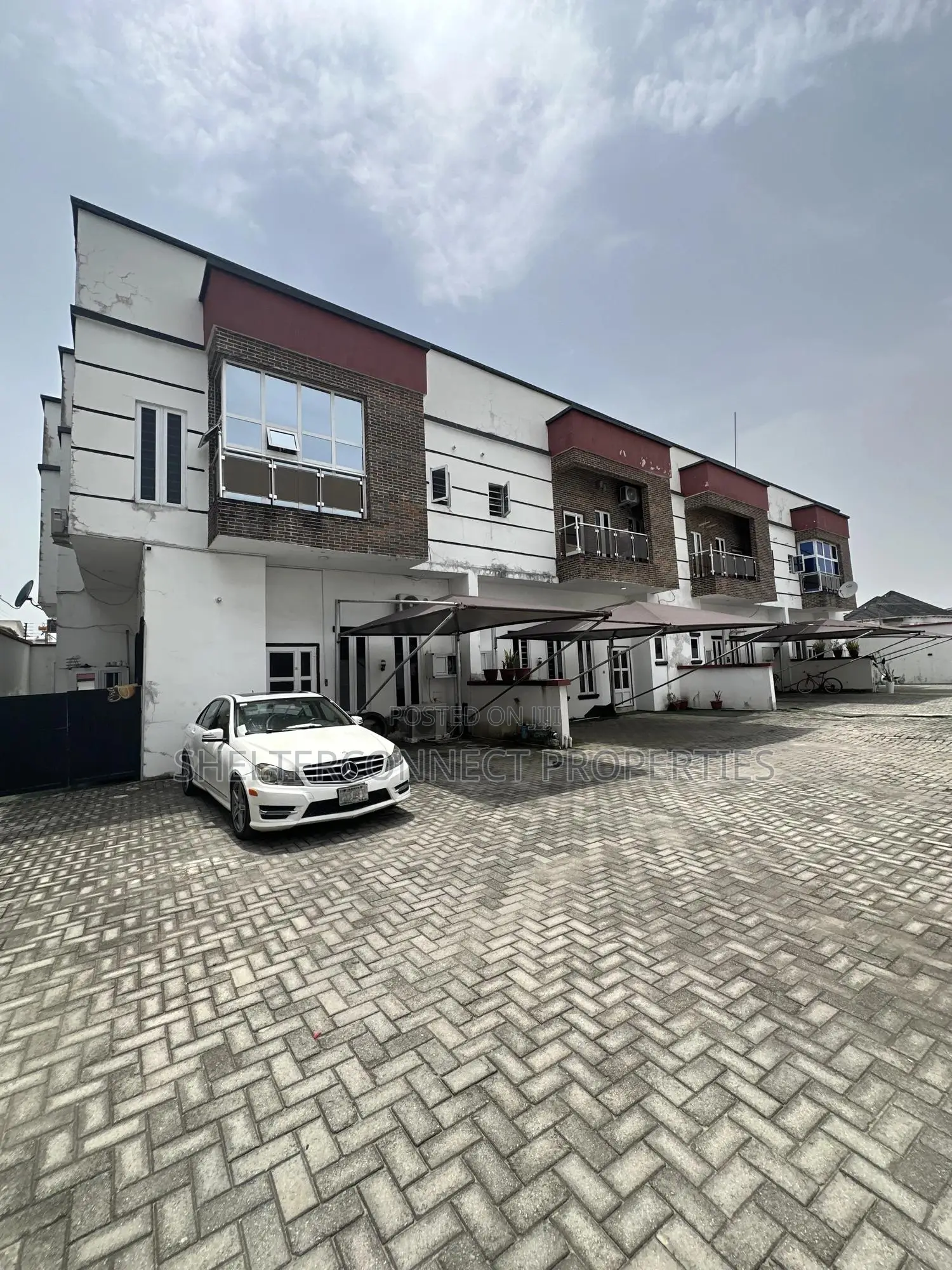 4bdrm Townhouse / Terrace in Lekki for rent in Lekki