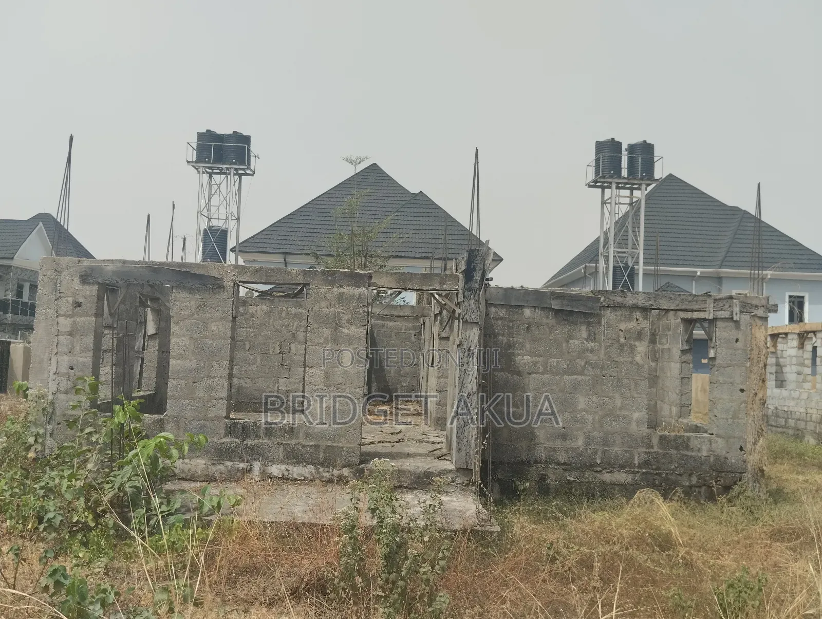 4bdrm Duplex in Victoria City, Lugbe District for sale in Lugbe District