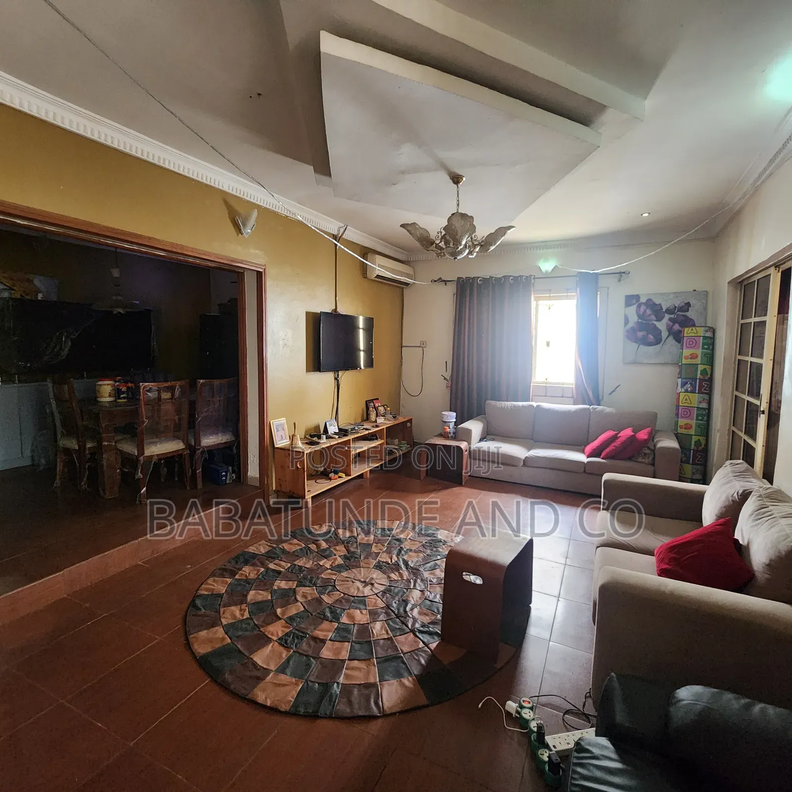 4bdrm Bungalow in Oluyole Estate for sale in Oluyole Estate