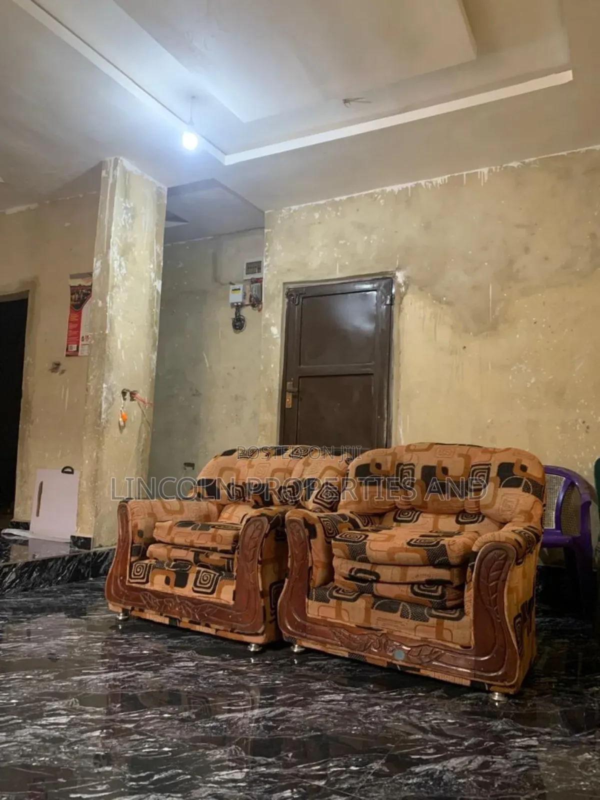 3bdrm Bungalow in Stadium Road Uyo for sale in Uyo