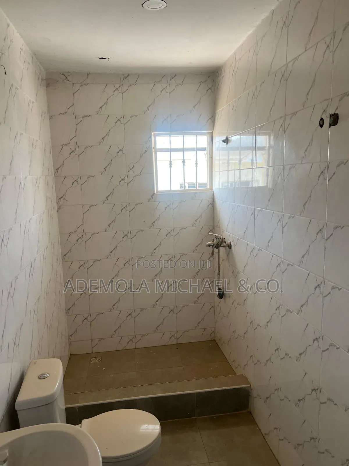 3bdrm Block of Flats in Brain And Hammer, Life Camp for rent in Life Camp