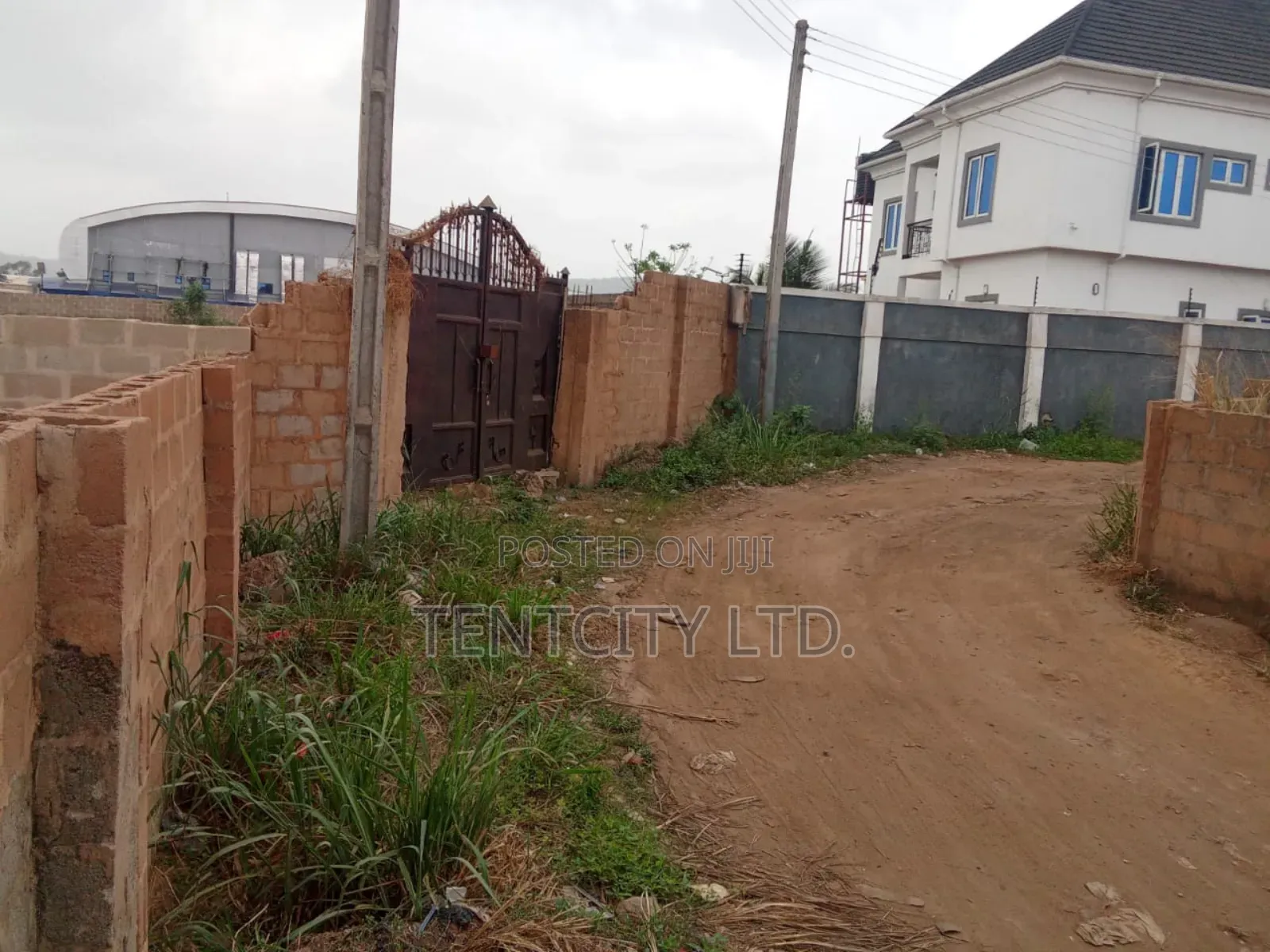 2bdrm Apartment in Emene, Enugu for sale in Enugu