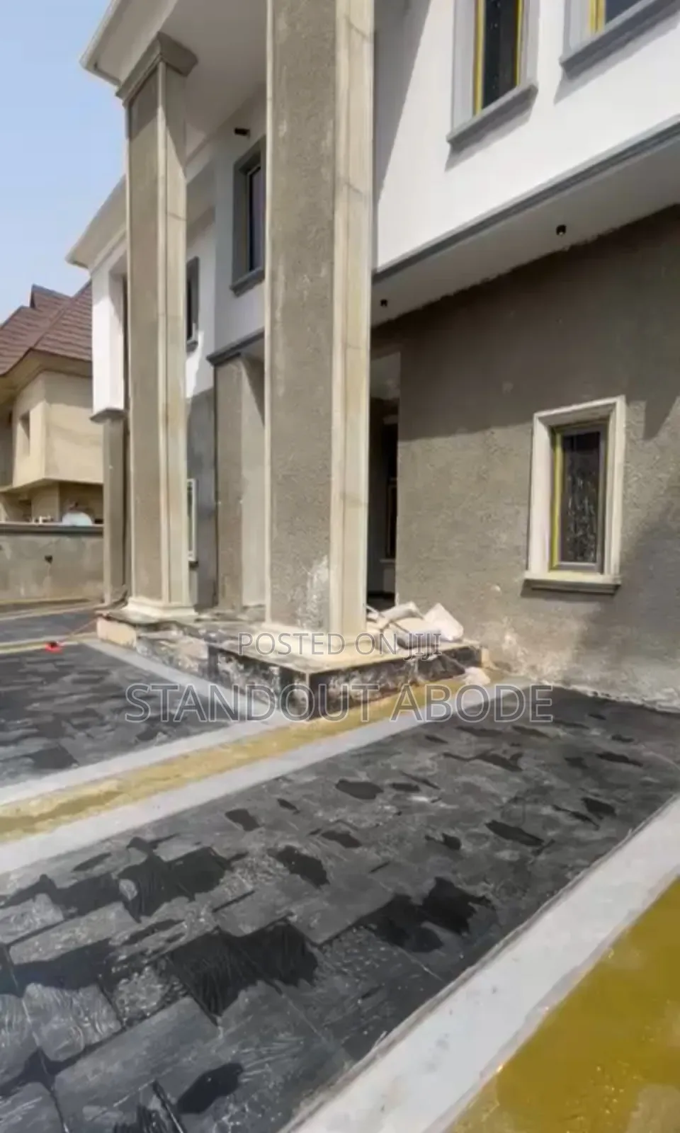 5bdrm Duplex in This Estate Is, Gaduwa for sale in Gaduwa