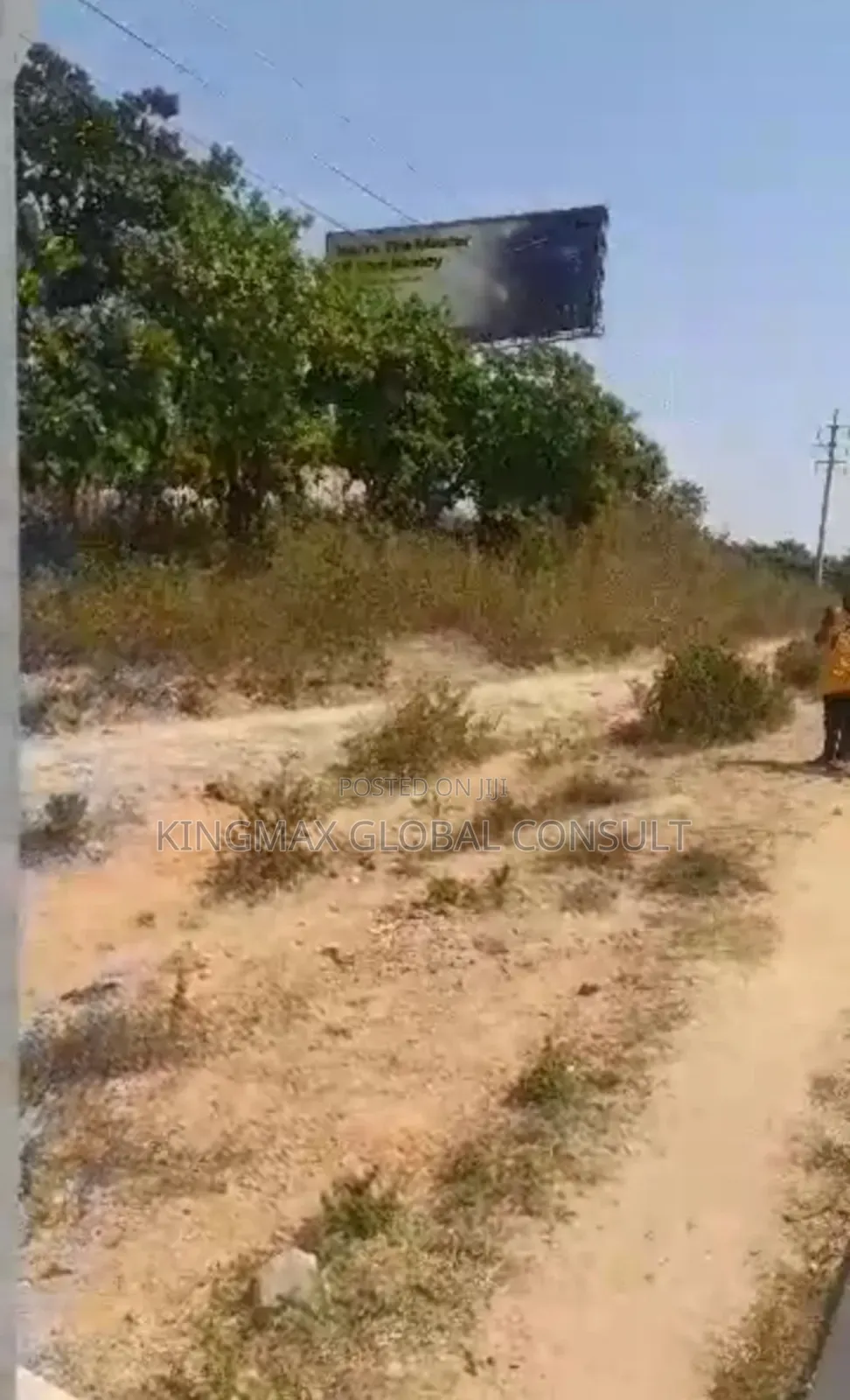 Airport Road Land for Sale
Size: 1.7hectares Purpose: Multi Purpose in Lugbe District