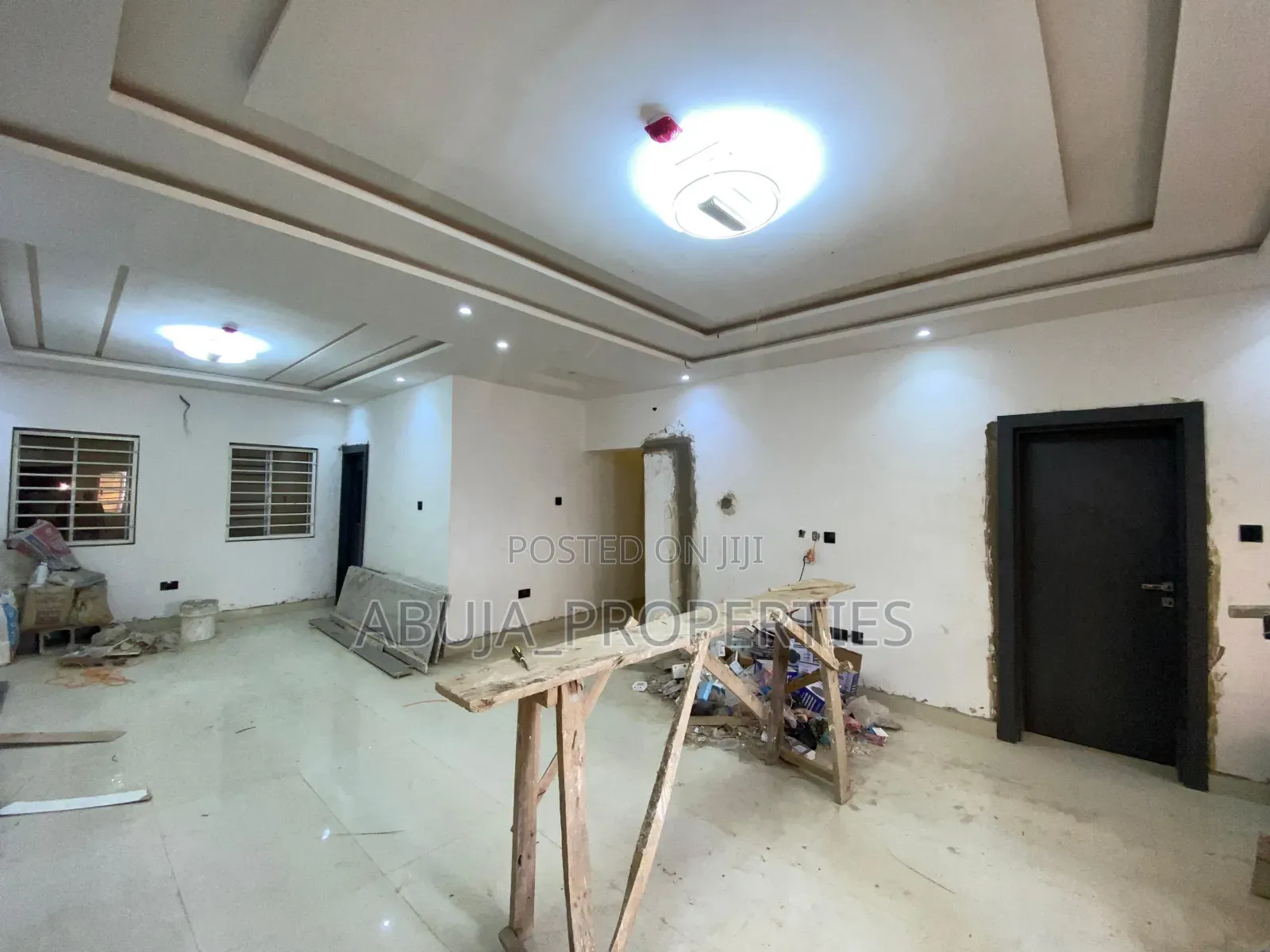 3bdrm Apartment in In A Secured And, Wuye for rent in Wuye