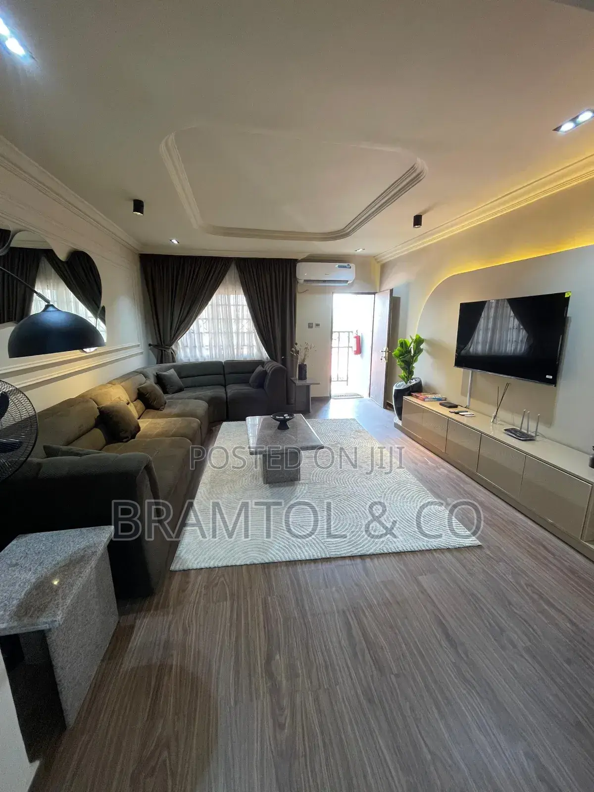 Furnished 3bdrm Block of Flats in Wuse 2 for rent in Wuse 2