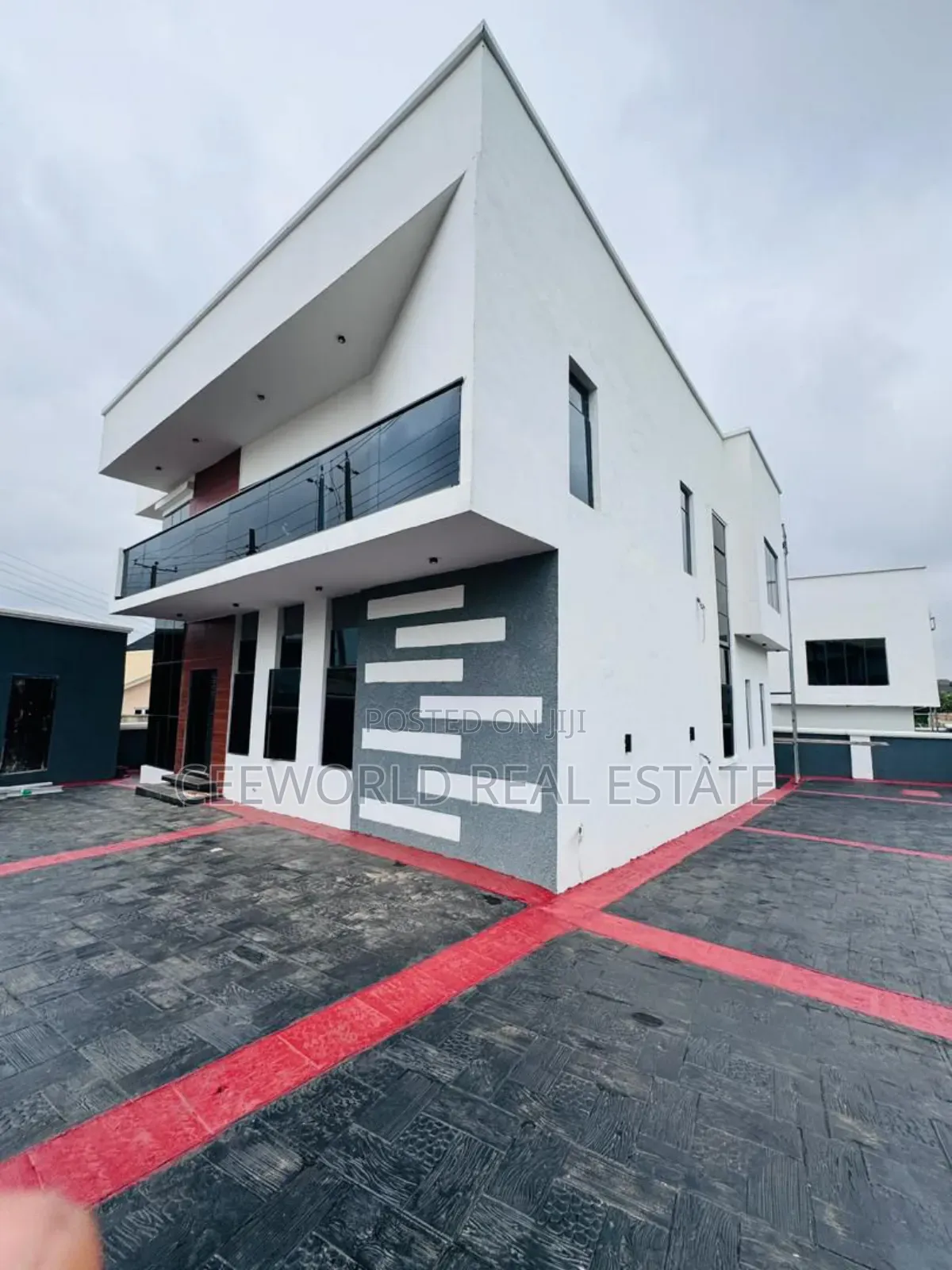 4bdrm Duplex in Calton Gate Estate, Akobo for sale in Akobo