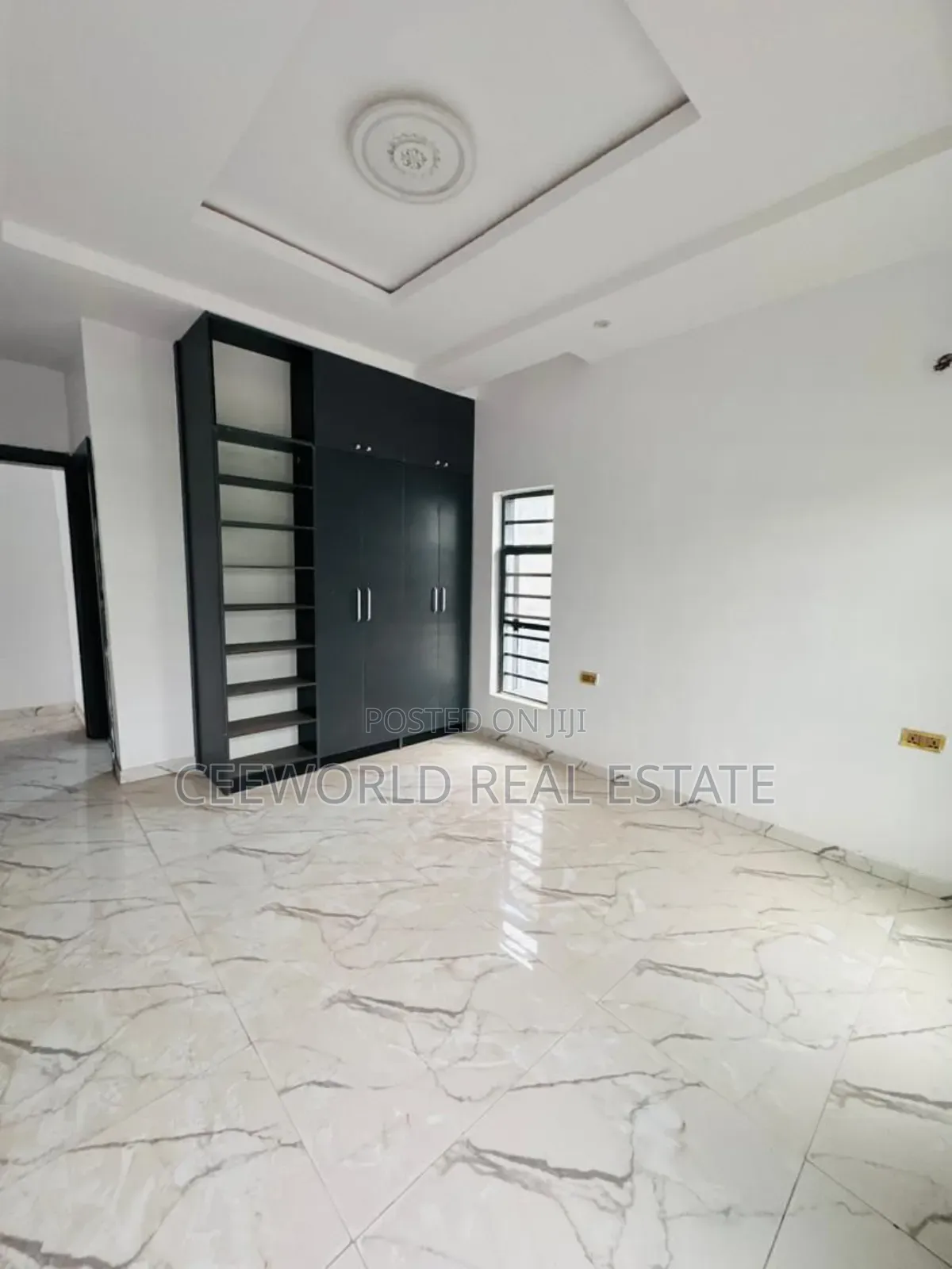 4bdrm Duplex in Calton Gate Estate, Akobo for sale in Akobo
