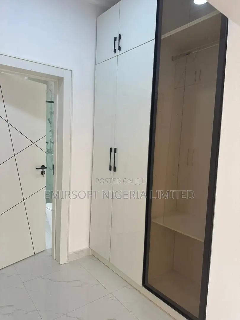 Furnished 4bdrm Duplex in Oluyole for sale in Oluyole