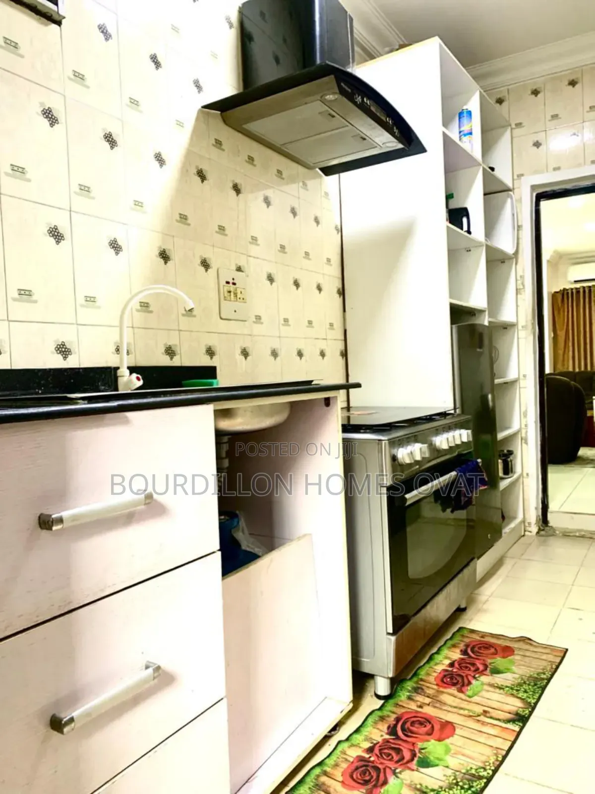 Furnished 3bdrm Apartment in Abraham Adesanya for rent in Lekki