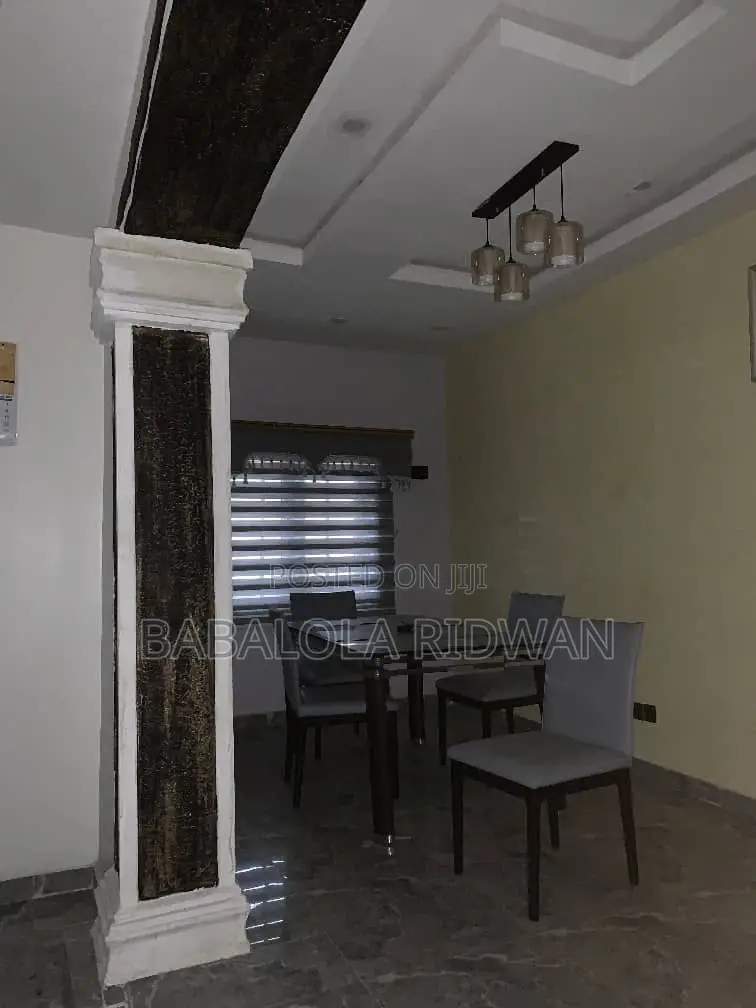 Furnished 4bdrm Bungalow in Kings And Queens, Akala Express for sale in Akala Express