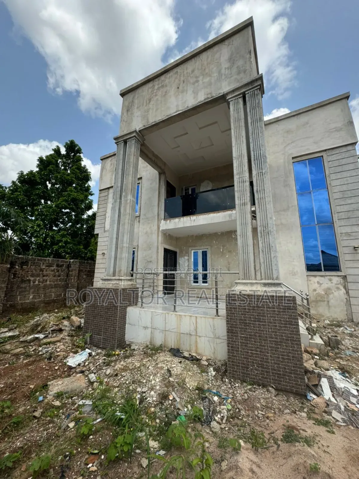 6bdrm Duplex in Royaltor Real Estate, Benin City for sale in Benin City