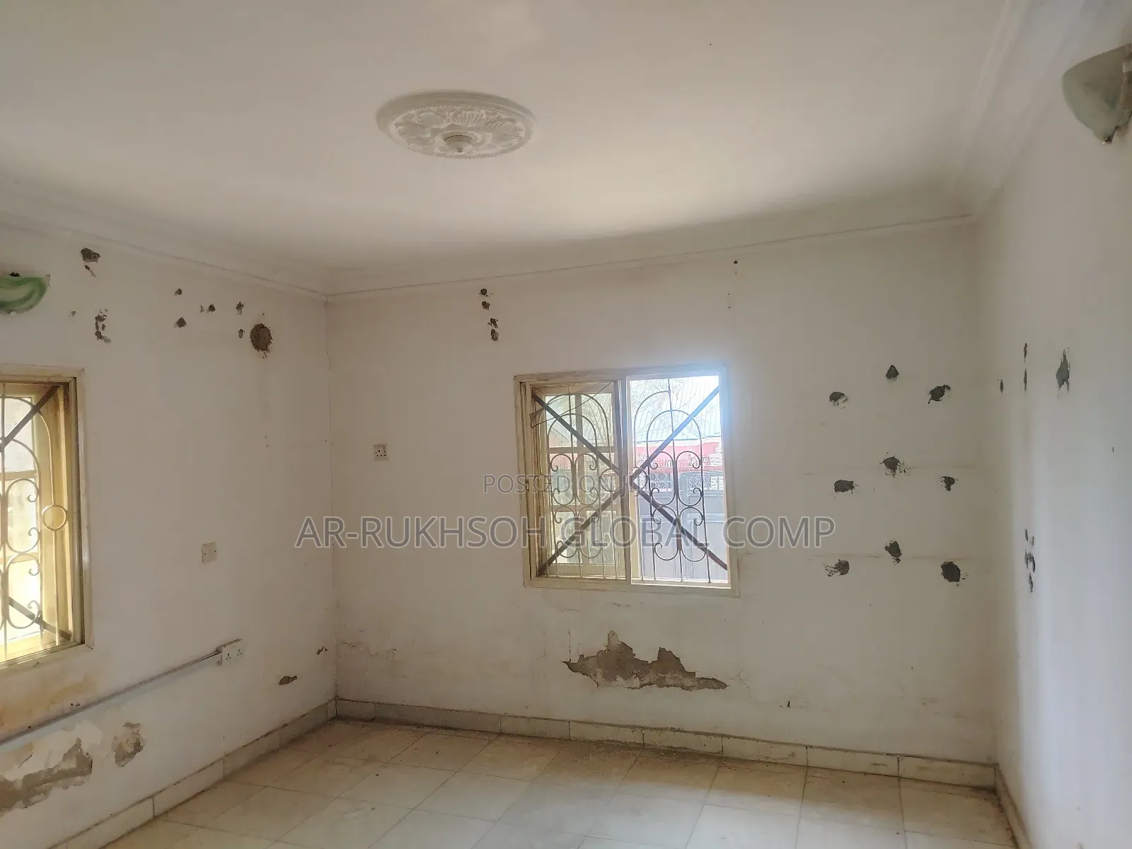 4bdrm Bungalow in Trademore Estate, Sabon Lugbe for sale in Sabon Lugbe