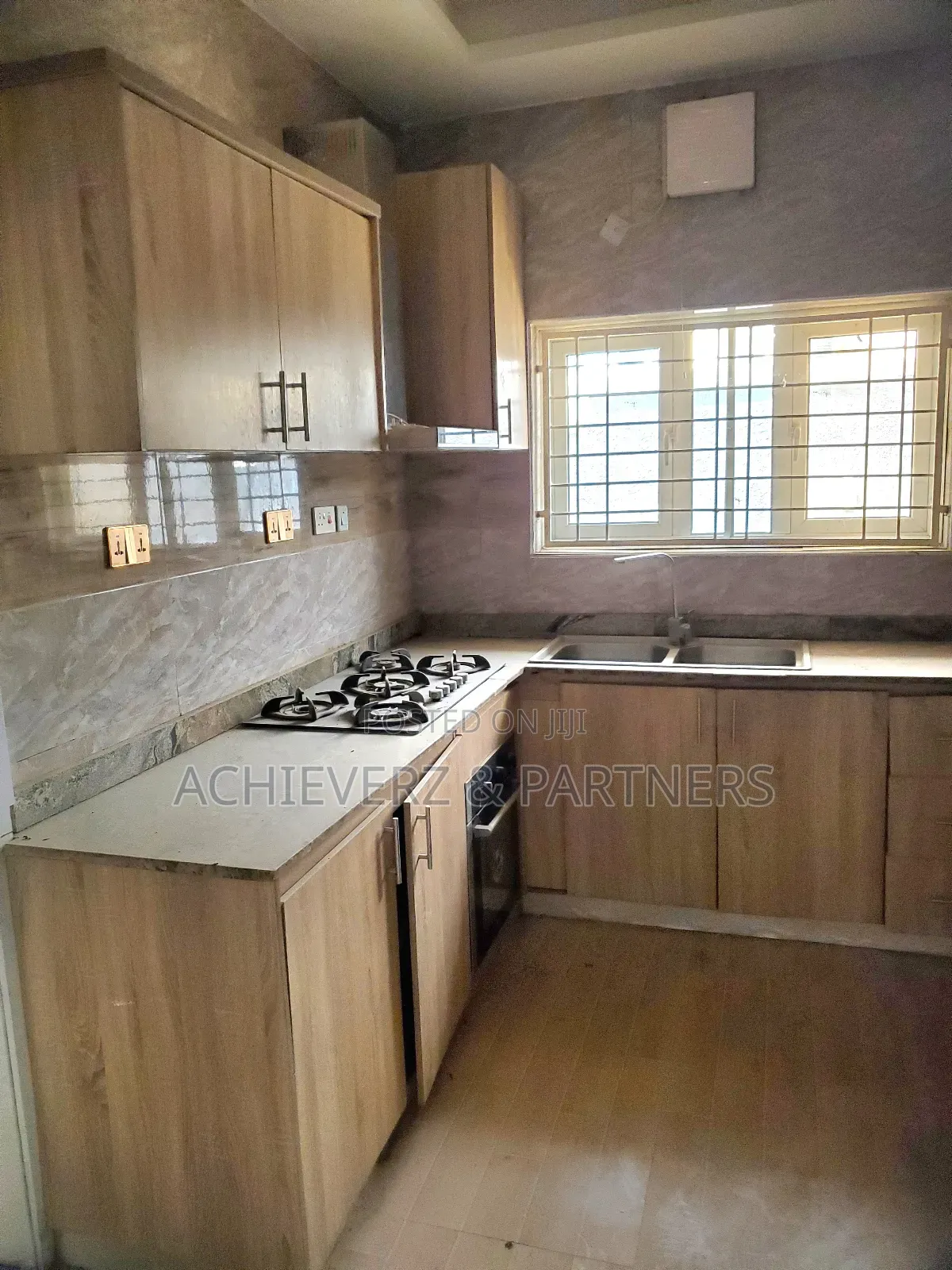 4bdrm Duplex in Jahi for sale in Jahi
