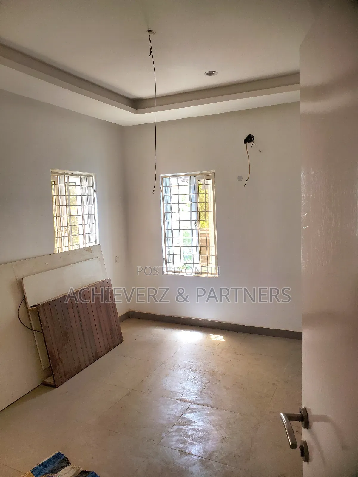 4bdrm Duplex in Jahi for sale in Jahi
