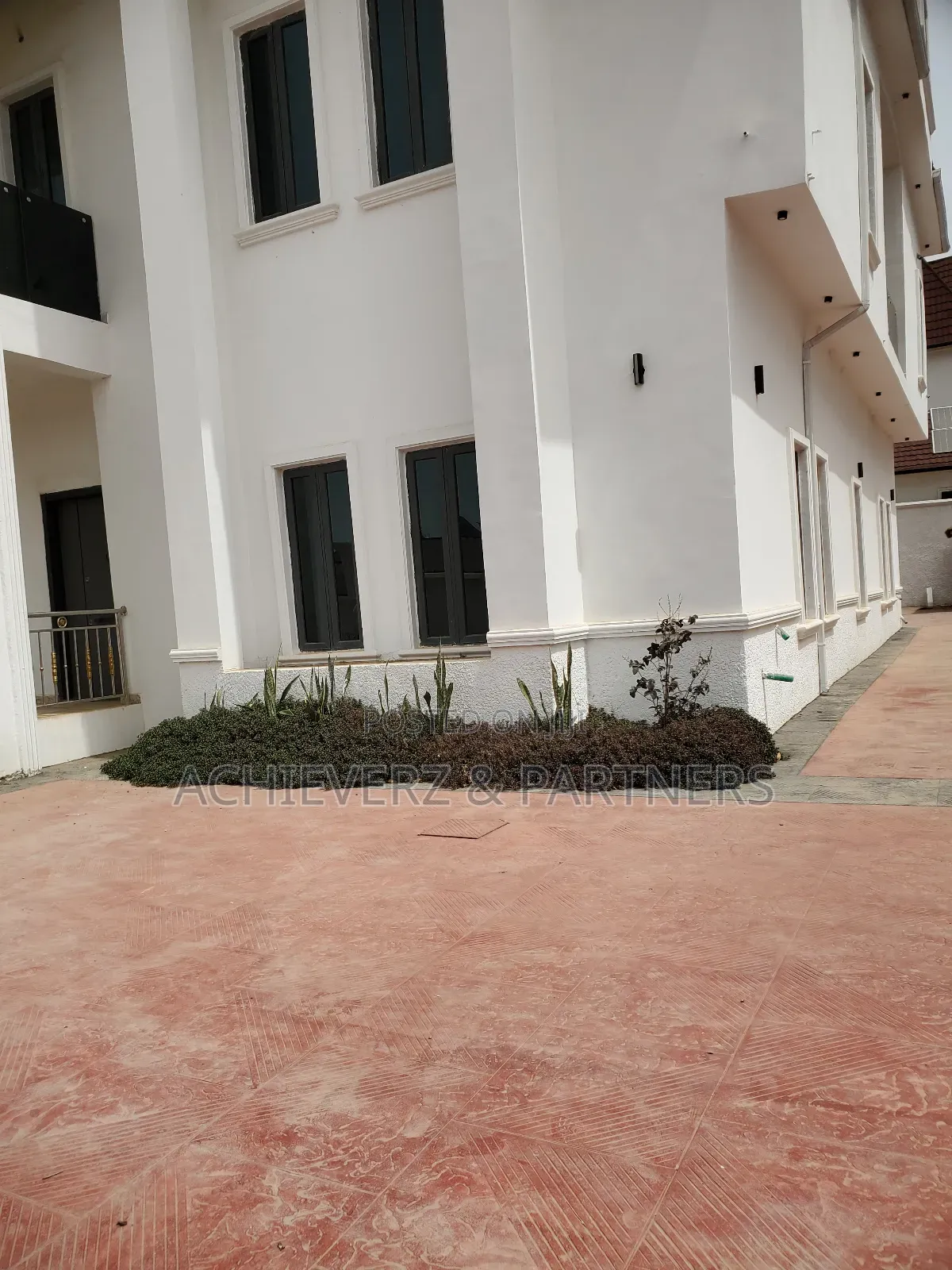 7bdrm Mansion in Karsana for sale in Karsana