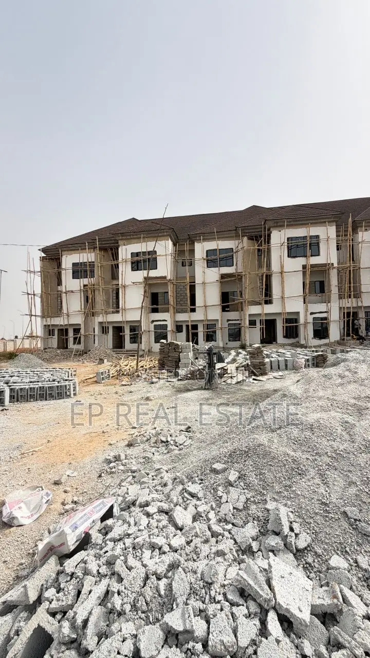 5bdrm House in Idu for sale in Idu