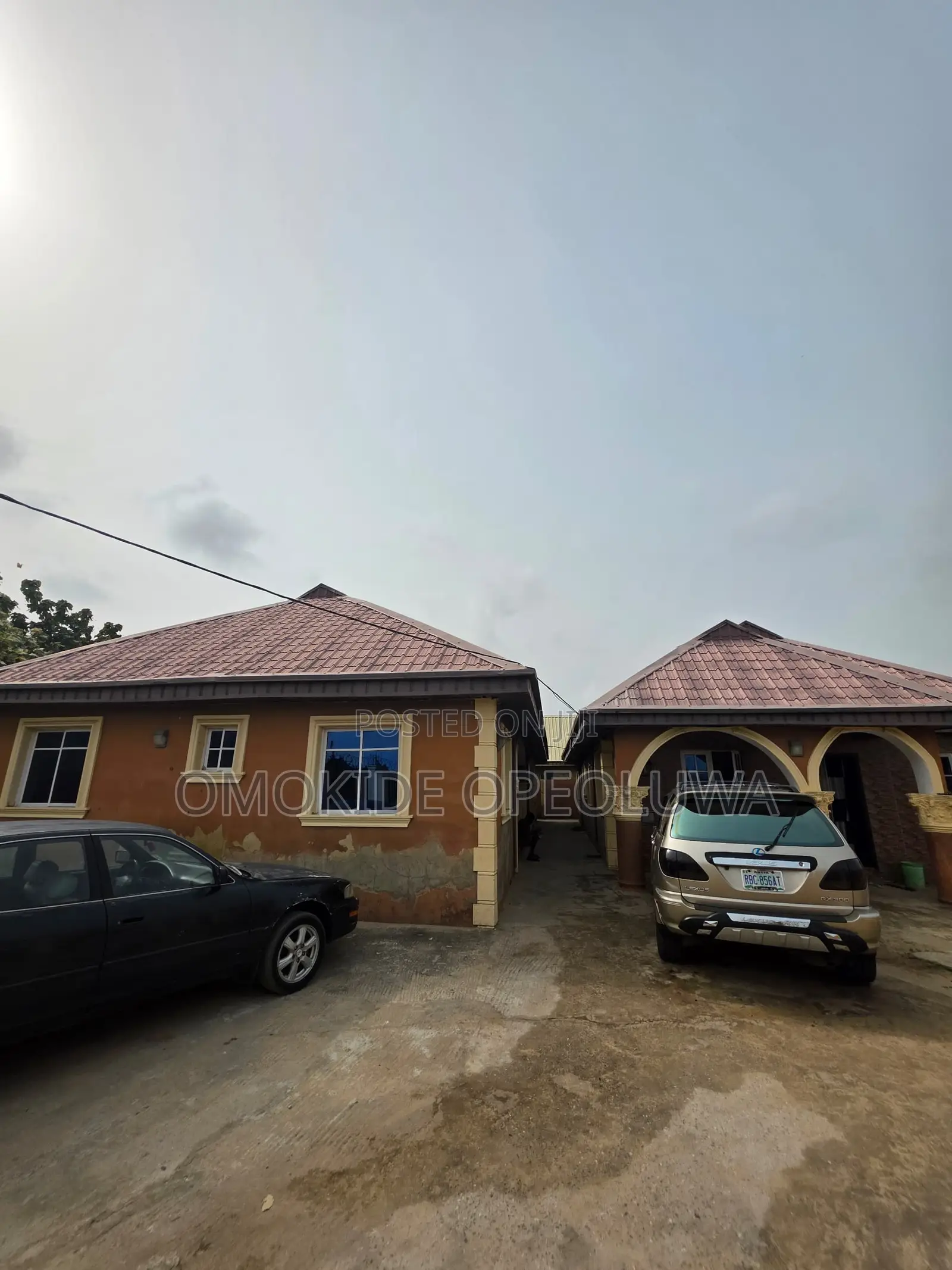 3bdrm Block of Flats in Aradagun for sale in Aradagun