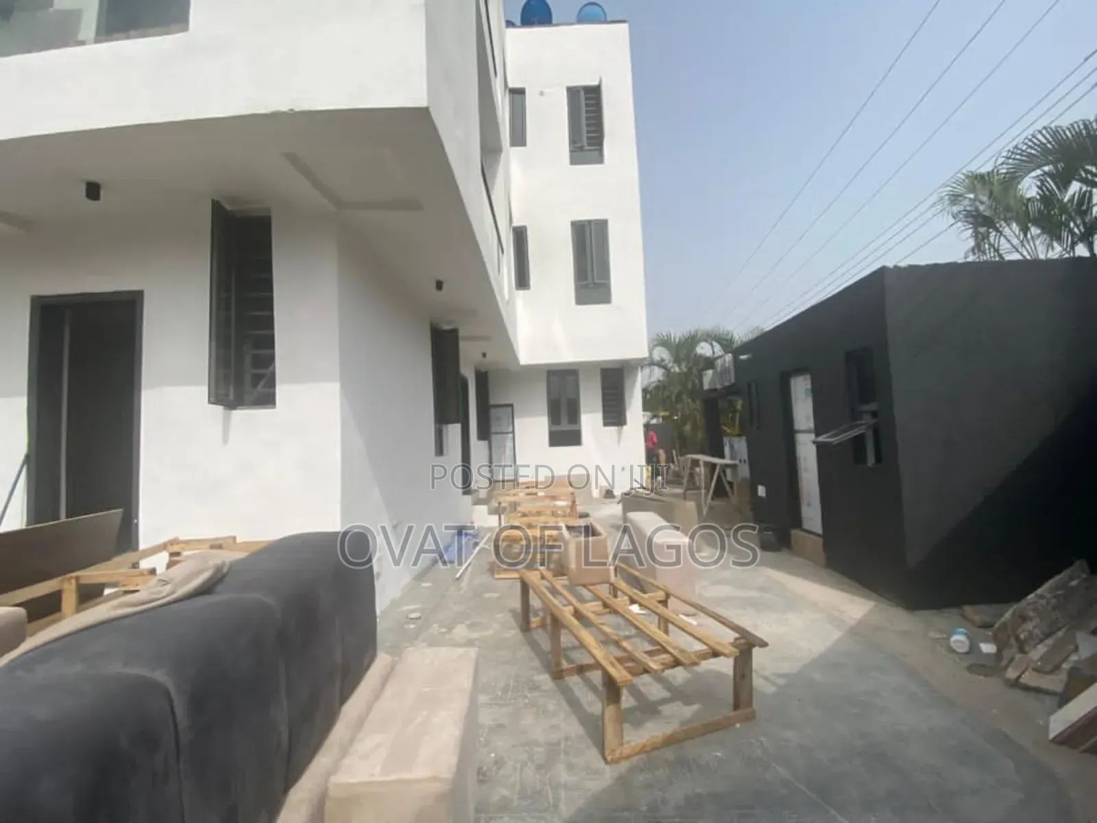 Furnished 3bdrm Apartment in Lekki Phase 1 for rent in Lekki Phase 1
