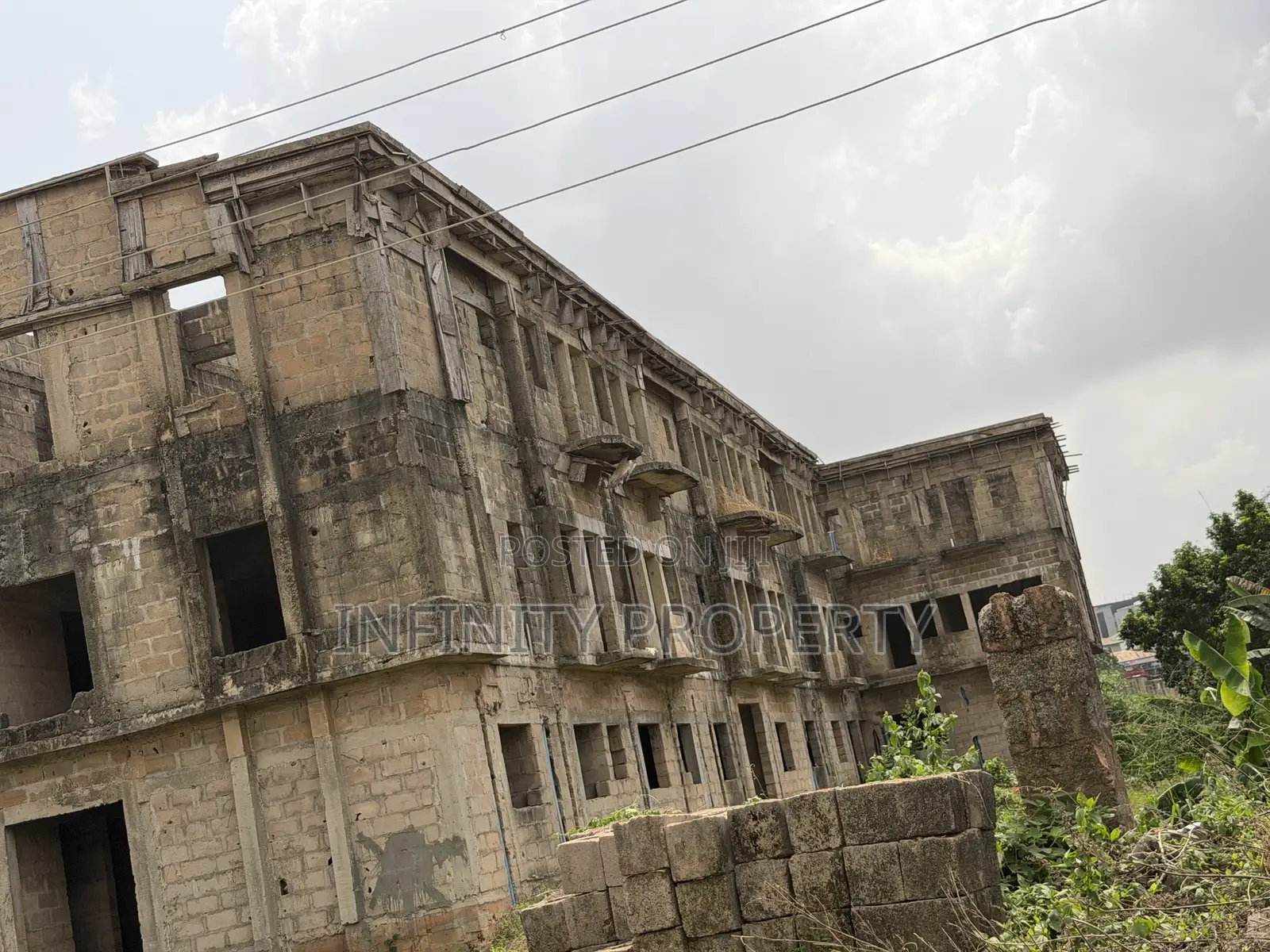 1bdrm Apartment in Etete Layout, Benin City for sale in Benin City