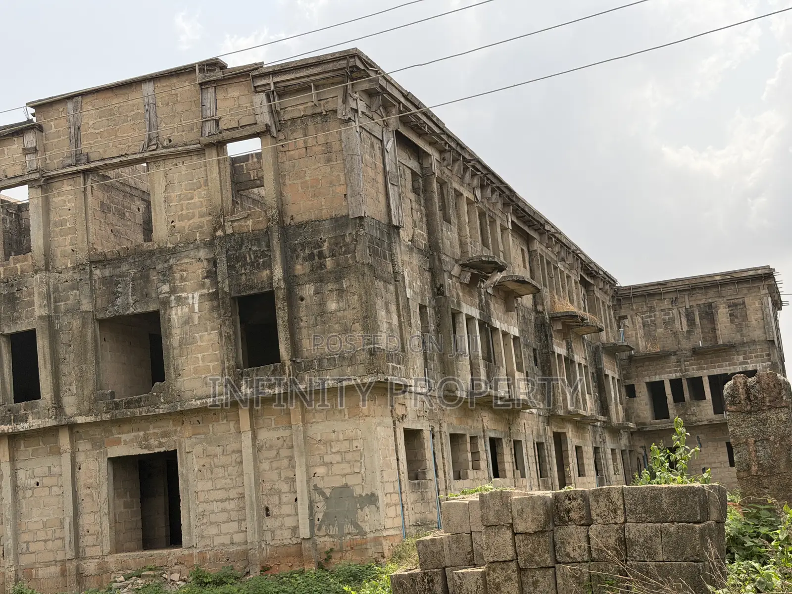 1bdrm Apartment in Etete Layout, Benin City for sale in Benin City