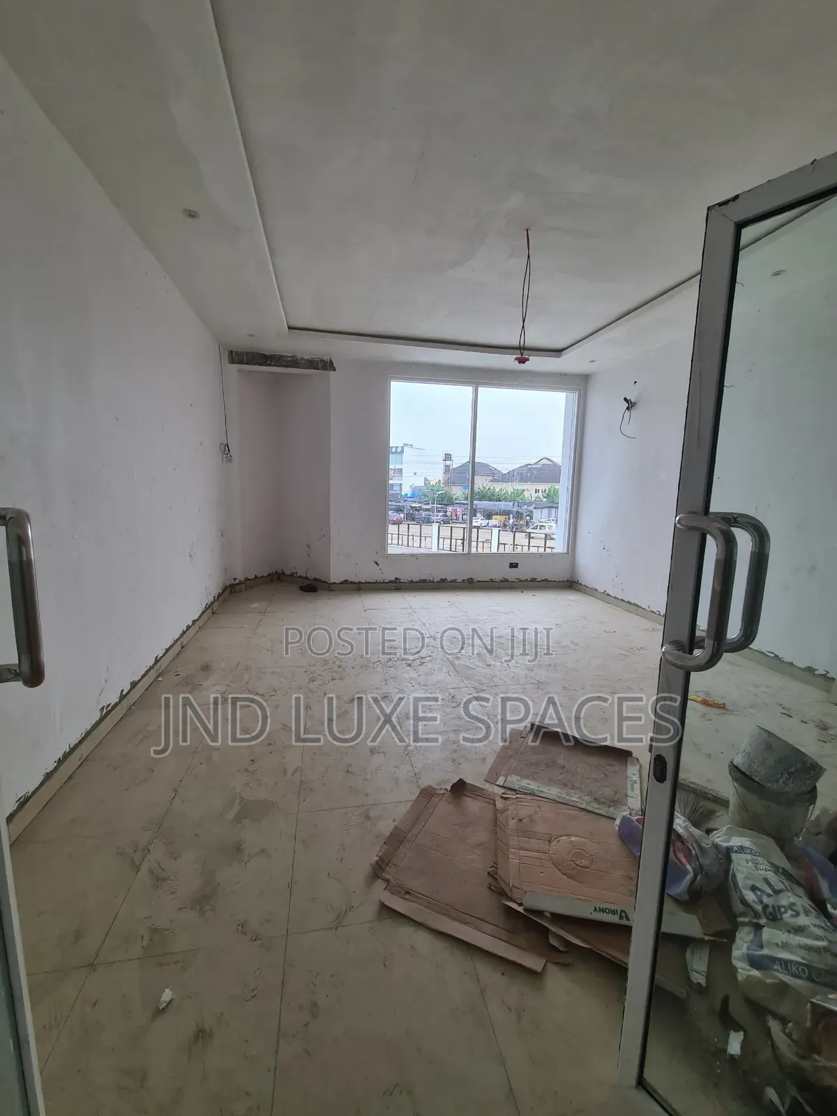 Commercial Space of 51sqm, 15sqm and 19sqm in Ajah
