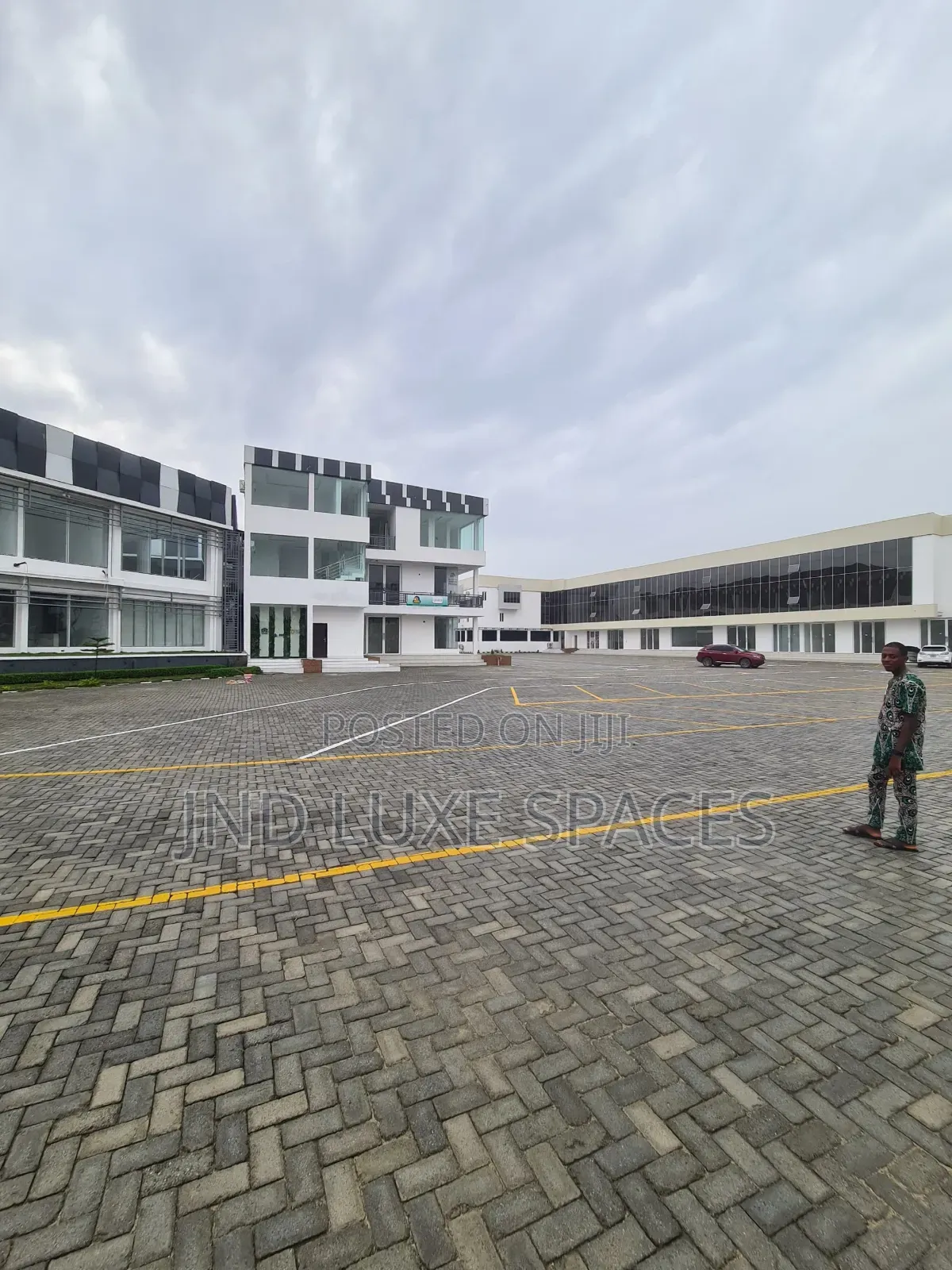 Commercial Space of 51sqm, 15sqm and 19sqm in Ajah