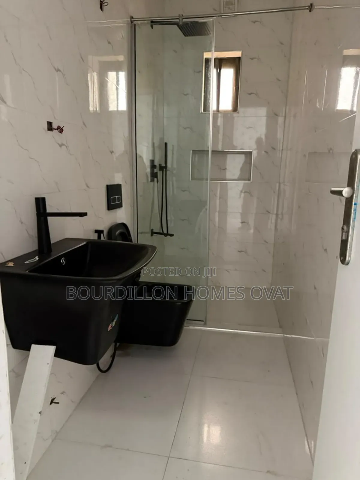 3bdrm Apartment in Ikate Lekki Lagos for rent in Ikate