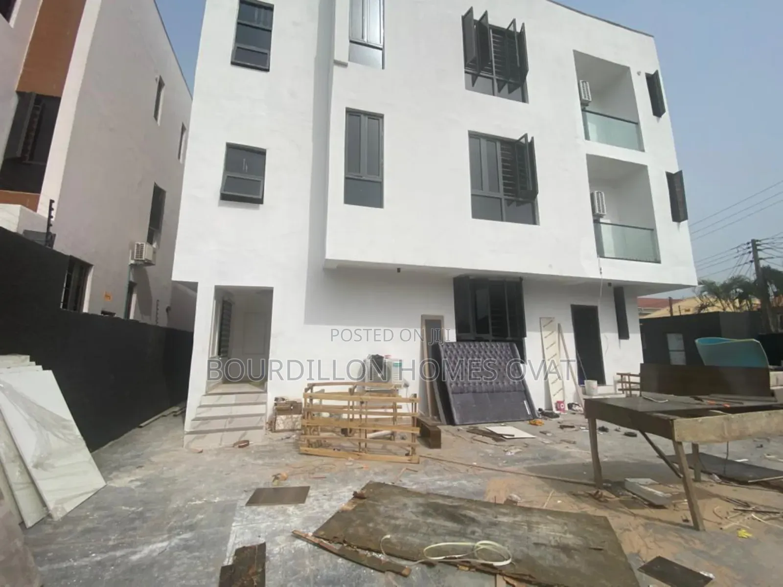 3bdrm Apartment in Lekki Phase 1 for rent in Lekki Phase 1